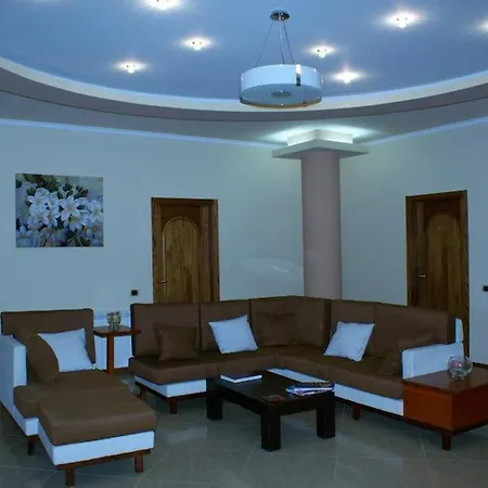 Hotel Colombo 3*