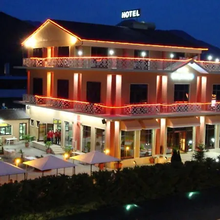 Colombo 3*