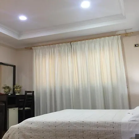 Colombo 3* Elbasan