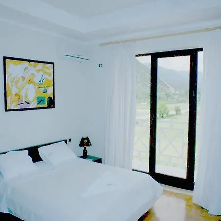 Colombo Hotel 3*
