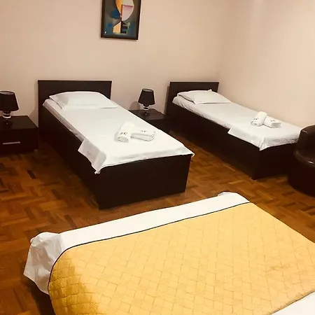 Colombo 3*